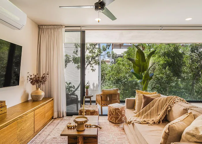 2 Bedroom Bliss Stunning Rooftop Gym Osmosis Desk Apartment *