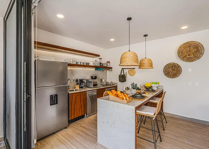Apartment 2 Bedroom Bliss Stunning Rooftop Gym Osmosis Desk Tulum