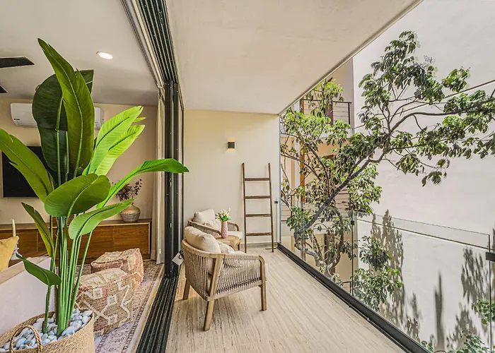 2 Bedroom Bliss Stunning Rooftop Gym Osmosis Desk Apartment